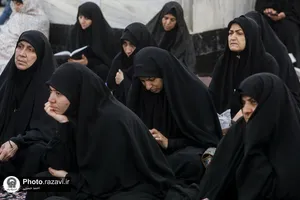 گفتمان نماز در حرم مطهر رضوی