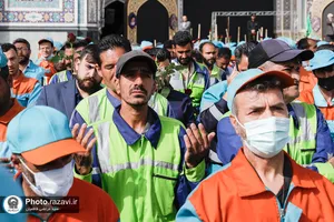 آیین اذن خدمت خادمین شهری در دهه کرامت
