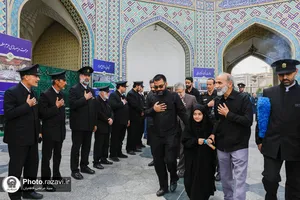 تشییع پیکر رضا فخریان در حرم مطهر رضوی