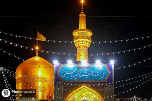 حال و هوای حرم مطهر رضوی در شب میلاد امام حسن عسکری علیه&zwnj;السلام