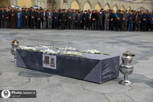 تشییع پیکر همسر سردار شهید عبدالحسین برونسی در مشهد