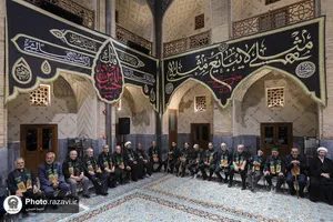 همایش پیرغلامان اهل بیت علیهم&zwnj;السلام در حرم مطهر رضوی