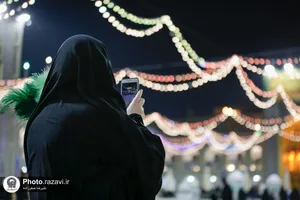 حال و هوای حرم مطهر رضوی در شب ولادت حضرت زهرا سلام الله علیها