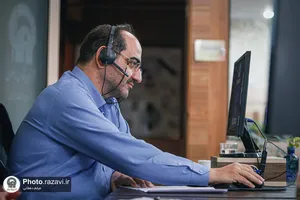پاسخگویی تلفنی معاون برنامه&zwnj;ریزی و مطالعات سازمان عمران و نگهداری حرم مطهر رضوی به مخاطبان سامانه ۱۳۸