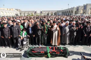 تشییع پیکر حاج سید رضا موید خراسانی در حرم مطهر رضوی