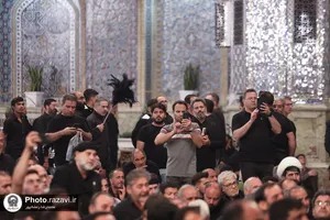 اجتماع عزاداران آذری زبان در حرم مطهر رضوی