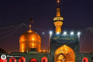 حال و هوای حرم مطهر رضوی در شب شهادت حضرت زهرا(س)