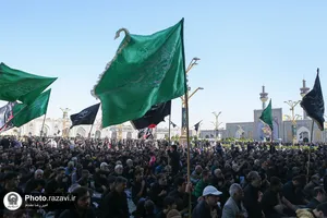 اجتماع عظیم عزاداران امام رضا علیه السلام در حرم مطهر رضوی