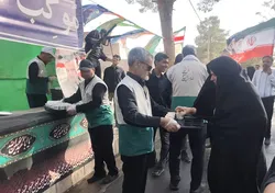 میزبانی خادمیاران از ۳ هزار عزادار در مراسم جاماندگان اربعین بجستان