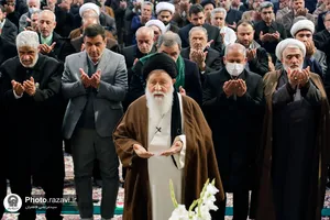 مراسم سالروز پیروزی انقلاب اسلامی در حرم مطهر رضوی