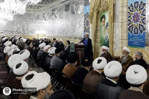 نشست ائمه جماعات حرم مطهر و مساجد منتخب مشهد با تولیت آستان قدس رضوی