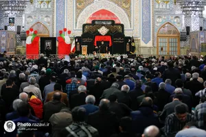 عزاداری ظهر شهادت حضرت زهرا(س) در حرم مطهر رضوی