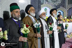 آیین خطبه&zwnj;خوانی شب میلاد امام رضا(علیه&zwnj;السلام) در حرم مطهر رضوی - 2