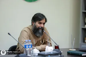 بازدید کارگردانان تئاتر کشور از نمایشگاه رواق خدمت