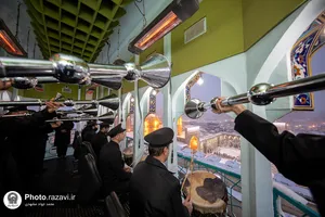 بارش برف در حرم مطهر رضوی-1