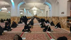آزمون کتبی حافظان قرآن کریم در حرم مطهر رضوی برگزار شد
