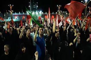 دومین شب بزرگداشت رهبر شهید انقلاب در حرم رضوی