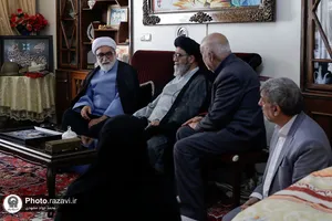 دیدار تولیت آستان قدس رضوی با خانواده شهیدان صبوری