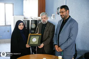 حضور مدیر عالی حرم مطهر امام رضا علیه&zwnj;السلام در دفتر رسانه&zwnj;های استان خراسان رضوی