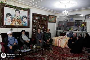 دیدار تولیت آستان قدس رضوی با خانواده شهیدان صبوری