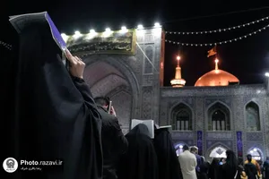 مراسم احیا شب بیست و یکم ماه مبارک رمضان در حرم مطهر رضوی-2