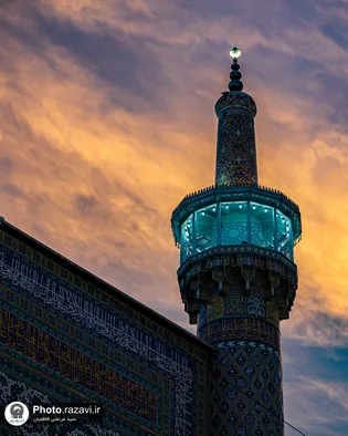 عکس با کیفیت : گلدسته مسجد گوهرشاد حرم مطهر رضوی