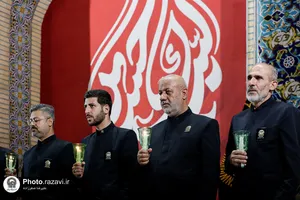 آیین شام غریبان امام حسین علیه&zwnj;السلام با حضور زائرین غیر ایرانی