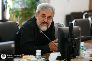 دیدار جمعی از پیشکسوتان رسانه با مدیر عالی حرم مطهر رضوی