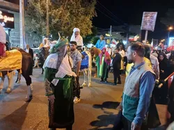 میدان انقلاب ساوه میزبان بازسازی واقعه غدیر شد