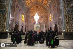 اعتکاف دانش&zwnj;آموزان دختر مدارس امام رضا علیه&zwnj;السلام در حرم مطهر رضوی