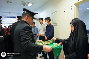 حضور خدام حرم مطهر رضوی در بیمارستان منتصریه