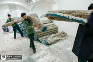 آماده سازی اماکن مسقف حرم مطهر رضوی در سومین شب از لیالی قدر
