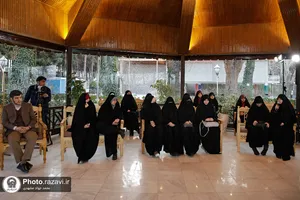 دیدار تولیت آستان قدس رضوی با منتخبین دختر "دوره&zwnj;های بی&zwnj;نهایت"