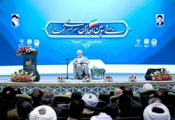 مظاهر اقامه نماز در زندگی اجتماعی باید تقویت شود