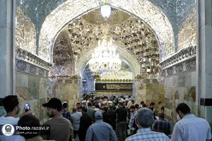 حضور خدام و کارکنان آستان قدس رضوی در مراسم سالگرد ارتحال امام خمینی(ره)