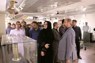 بازدید دبیرکل نهاد کتابخانه‌های عمومی کشور از کتابخانه و موزه ملی ملک