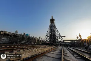 جابجایی گلدسته صحن جمهوری اسلامی حرم مطهر رضوی-1