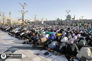 اقامه نماز عید سعید فطر در حرم مطهر رضوی - 1