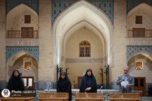 جلسه دفاع از پایان نامه دانشجویان دانشگاه امام رضا علیه&zwnj;السلام در حرم مطهر رضوی
