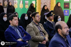 بازدید کارکنان و خدام حرم مطهر رضوی از نمایشگاه رواق خدمت