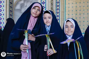 ایستگاه کبوترانه عید غدیر در حرم مطهر رضوی