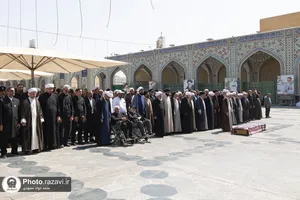 تشییع پیکر والده مکرمه آیت الله صدر حسینی