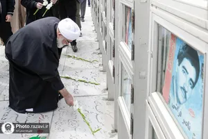 حضور تولیت آستان قدس رضوی در گلزار شهدای خواجه&zwnj;ربیع