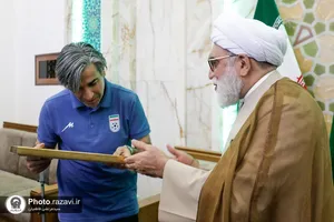 تشرف تیم ملی فوتسال به حرم مطهر رضوی