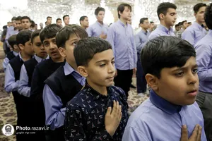 دیدار دانش&zwnj;آموزان مدارس امام رضا علیه&zwnj;السلام با تولیت آستان قدس رضوی