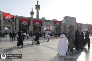 تشرف کاروان زیارتی تبریز به حرم مطهر رضوی