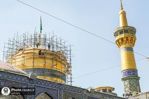 تنظیف گنبد مطهر حرم امام رضا علیه&zwnj;السلام