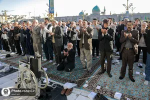 اقامه نماز عید سعید فطر در حرم مطهر رضوی - 1