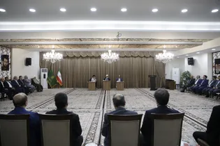 تولیدگران و کارآفرینان مجاهدان میدان نبرد اقتصادی با دشمنان هستند