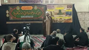 ترویج معارف اسلامی در موکب امام رضا(ع) اراک/گزارش تصویری